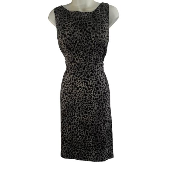 Silk Leopard Sheath Dress, Size 10, Gray / Black Leopard Print Mob Wife Vintage - Picture 1 of 14